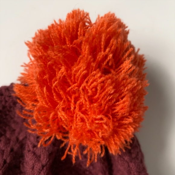 Burton NEW Answer Beanie Hat Sangria - Picture 5 of 6